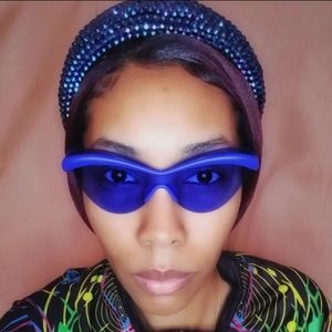 Cat eye sunglasses (set of three)